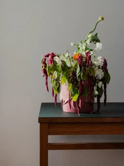 raawii Michael Kvium Jam Vase, juniper fra><noscript><img width=