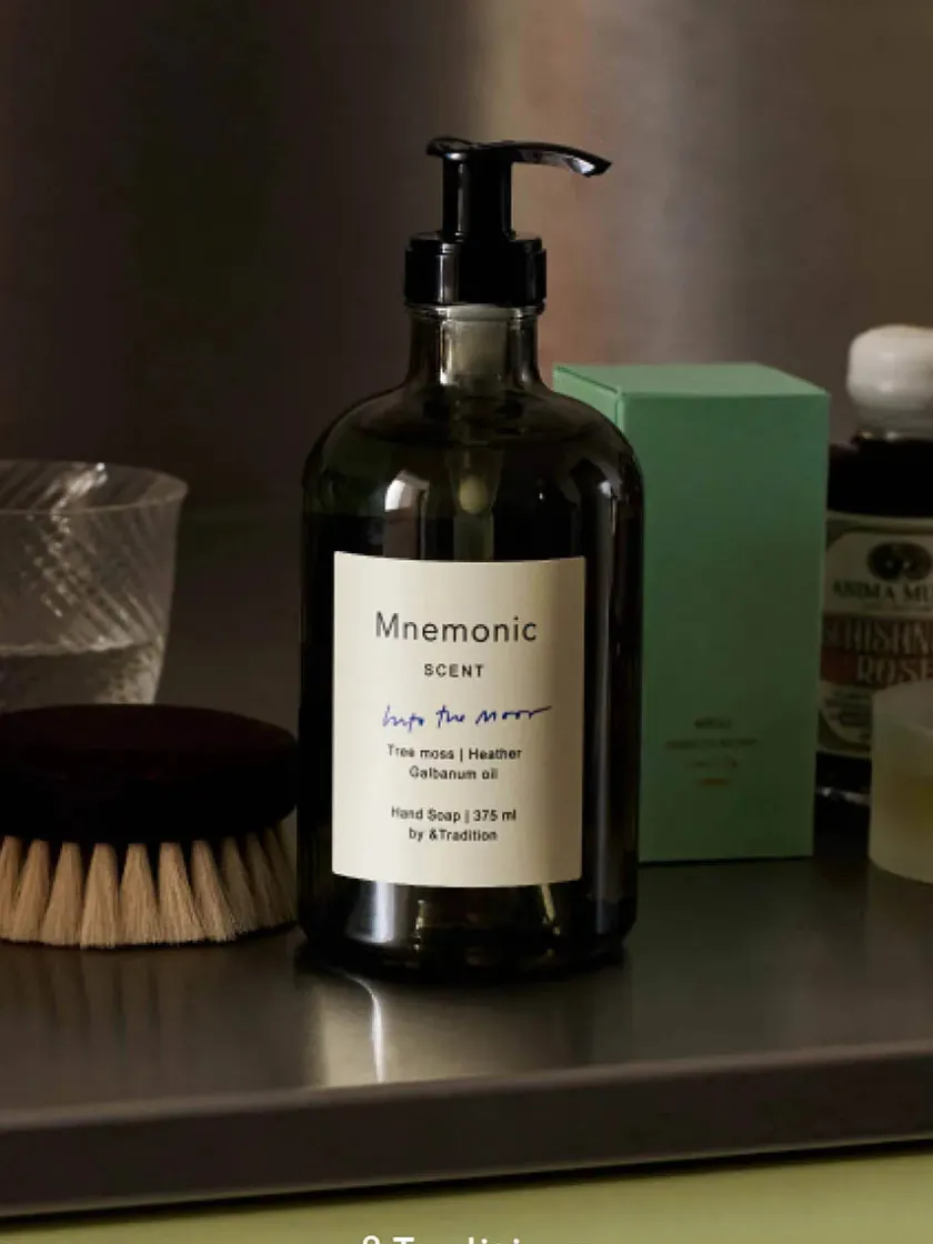 &Tradition Mnemonic Hand Soap, 375 ml fra> Gaver Til Hende|Håndsæber Og Håndcremer