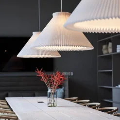 Le Klint Model 1 Mega, Ø 70 cm fra> Pendler|Spots