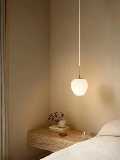 Carl Hansen & Søn MT221 Tulip Pendel, Ø36 fra><noscript><img width=
