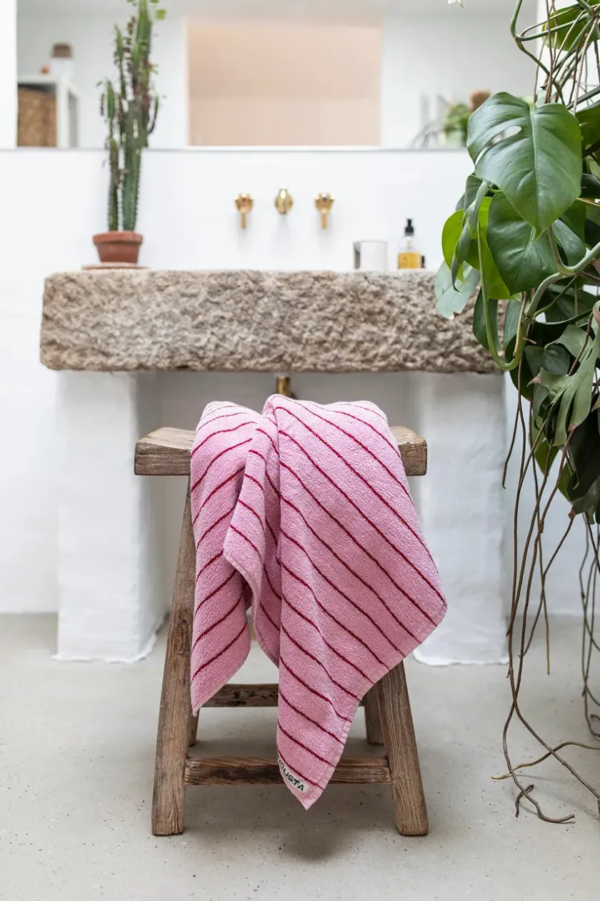 Bongusta Naram towel - Blush fra> Badeværelsestekstiler