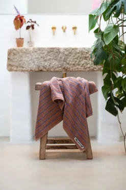 Bongusta Naram towel - Silver Sage fra><noscript><img width=