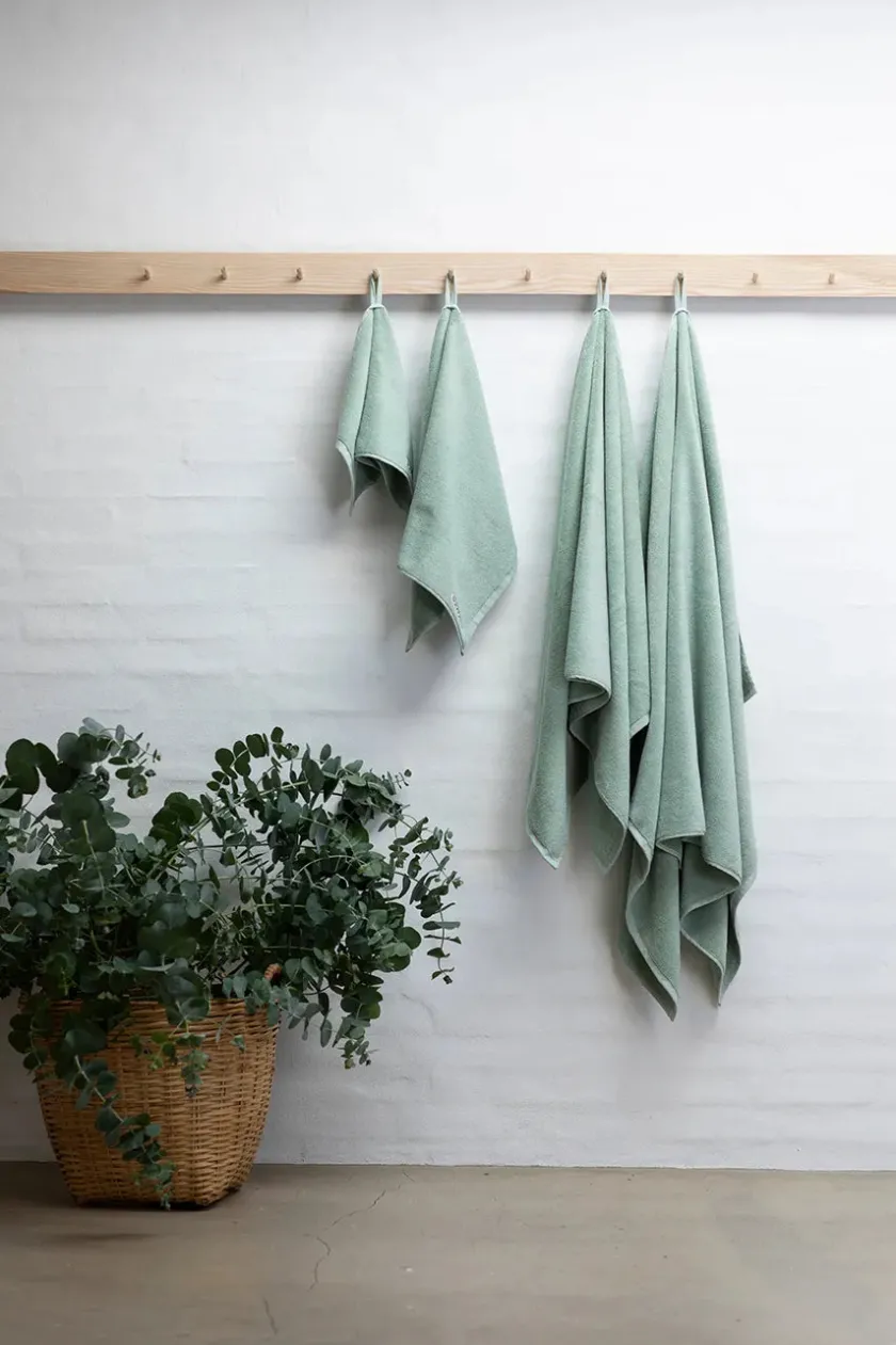 Bongusta Naram towel - Vanilla fra> Badeværelsestekstiler