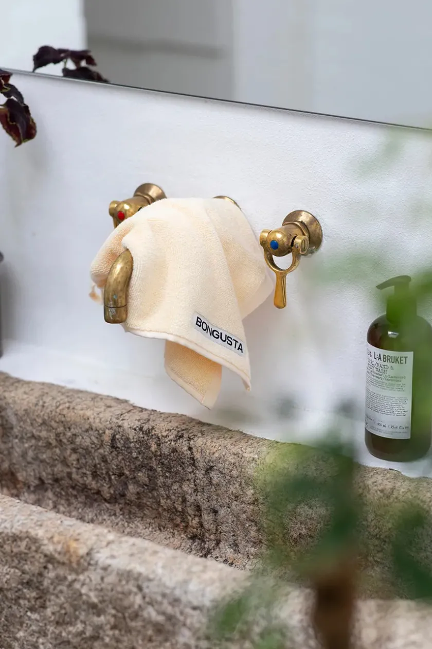 Bongusta Naram towel - Vanilla fra> Badeværelsestekstiler