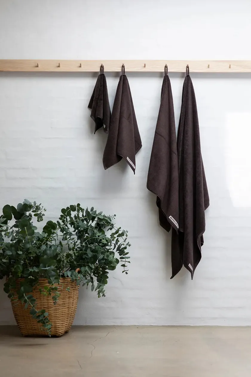Bongusta Naram towel - Vanilla fra> Badeværelsestekstiler