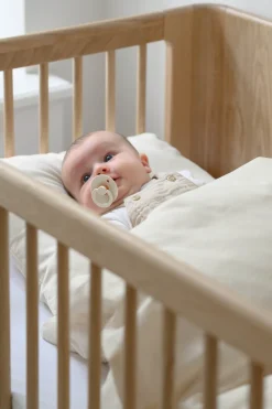 We Are Bitte Nature Baby Bed 2.0 fra>Børn Gaver|Gaver Til Børn