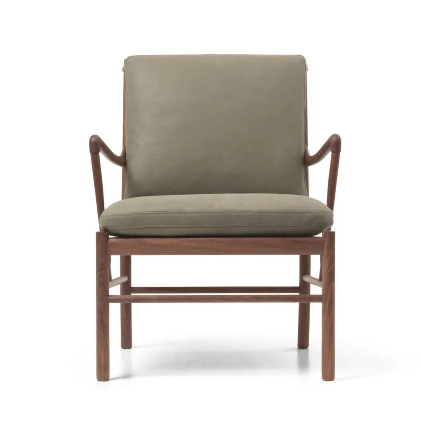 Carl Hansen & Søn OW149 Colonial lænestol, valnød olie, Terra-læder af Ole Wanscher> Loungestole|Lænestole