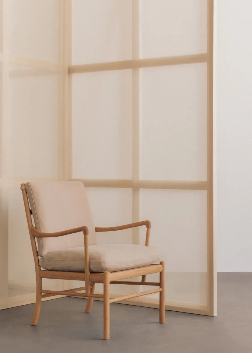 Carl Hansen & Søn OW149 Colonial lænestol, valnød olie, Terra-læder af Ole Wanscher> Loungestole|Lænestole