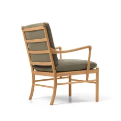 Carl Hansen & Søn OW149 Colonial lænestol, valnød olie, Terra-læder af Ole Wanscher><noscript><img width=