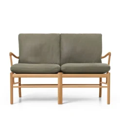 Carl Hansen & Søn OW149-2 Colonial sofa eg olie, Terra-læder af Ole Wanscher> Sofaer
