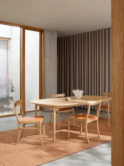 Carl Hansen & Søn OW224 Rungstedlund Spisebord fra><noscript><img width=