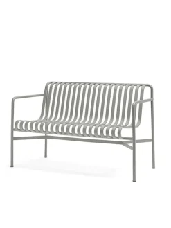 HAY Palissade Dining Bench med armlæn, iron red fra><noscript><img width=