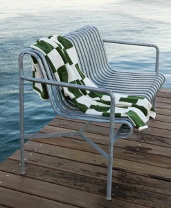 HAY Palissade Dining Bench, sky grey fra><noscript><img width=