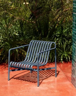 HAY Palissade Lounge Chair Low, hot galvanised fra><noscript><img width=