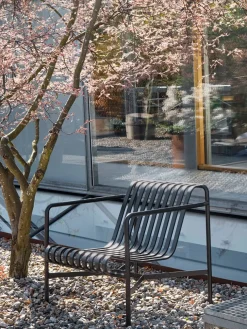 HAY Palissade Lounge Chair Low, antracit fra> Udendørs Loungemøbler|Havestole
