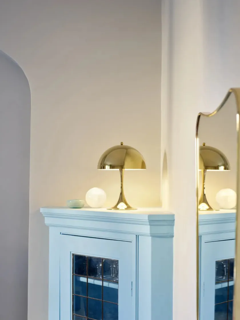 Louis Poulsen Panthella 250 bordlampe, grå opal fra> Spots