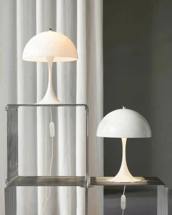 Louis Poulsen Panthella 250 bordlampe, hvid af Verner Panton><noscript><img width=