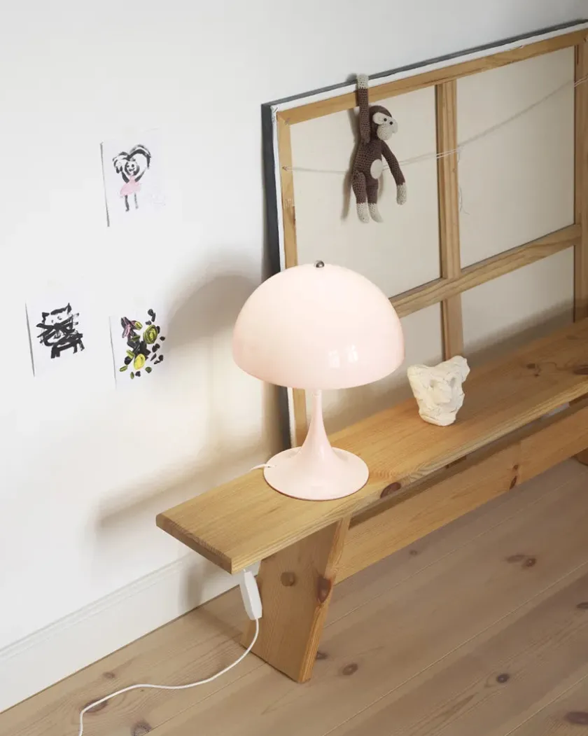 Louis Poulsen Panthella 250 bordlampe, koral af Verner Panton> Spots