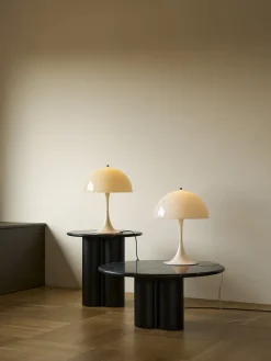 Louis Poulsen Panthella 320 bordlampe, messing af Verner Panton><noscript><img width=