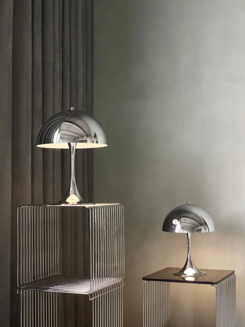 Louis Poulsen Panthella 250 bordlampe, opal af Verner Panton> Spots