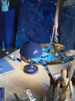 Louis Poulsen Panthella 160 Portable V3, opaque indigo af Verner Panton> Portable Lamper|Spots