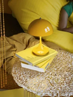 Louis Poulsen Panthella 160 Portable V3, opal white af Verner Panton><noscript><img width=