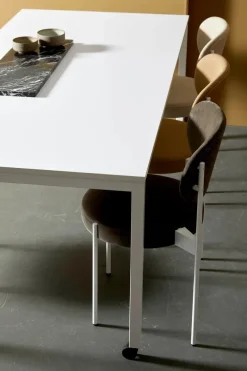 Verpan Panton Move spisebord, Black af Verner Panton><noscript><img width=