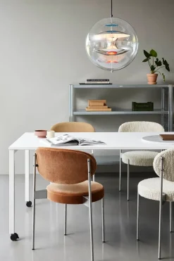 Verpan Panton Move spisebord, Black af Verner Panton><noscript><img width=