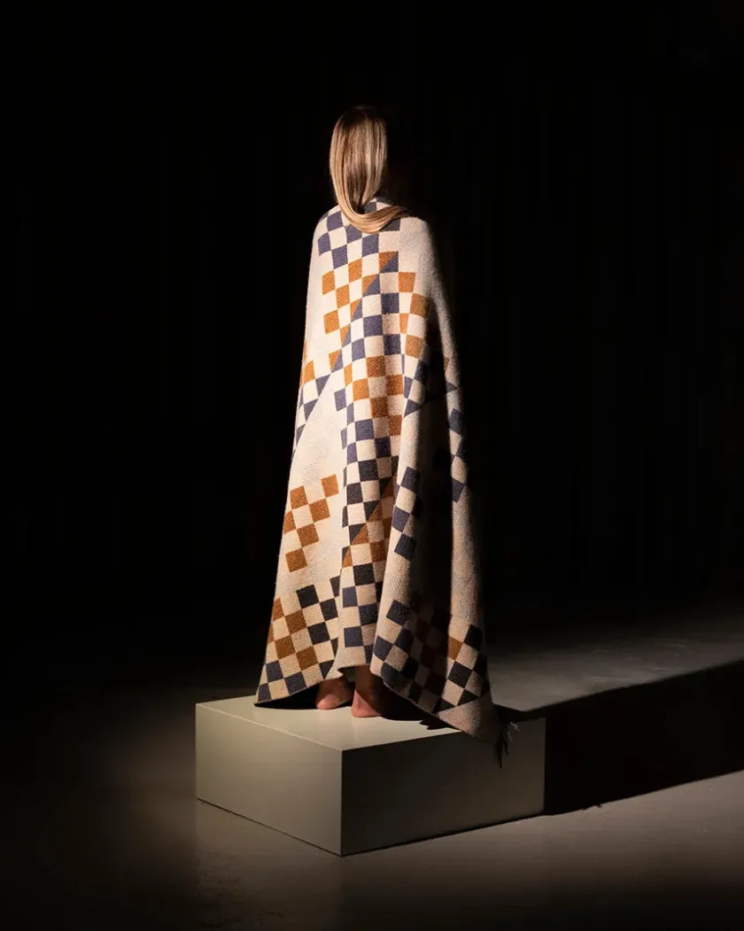 raawii Patch Plaid, saffron/blue/white fra> Puder Og Plaider