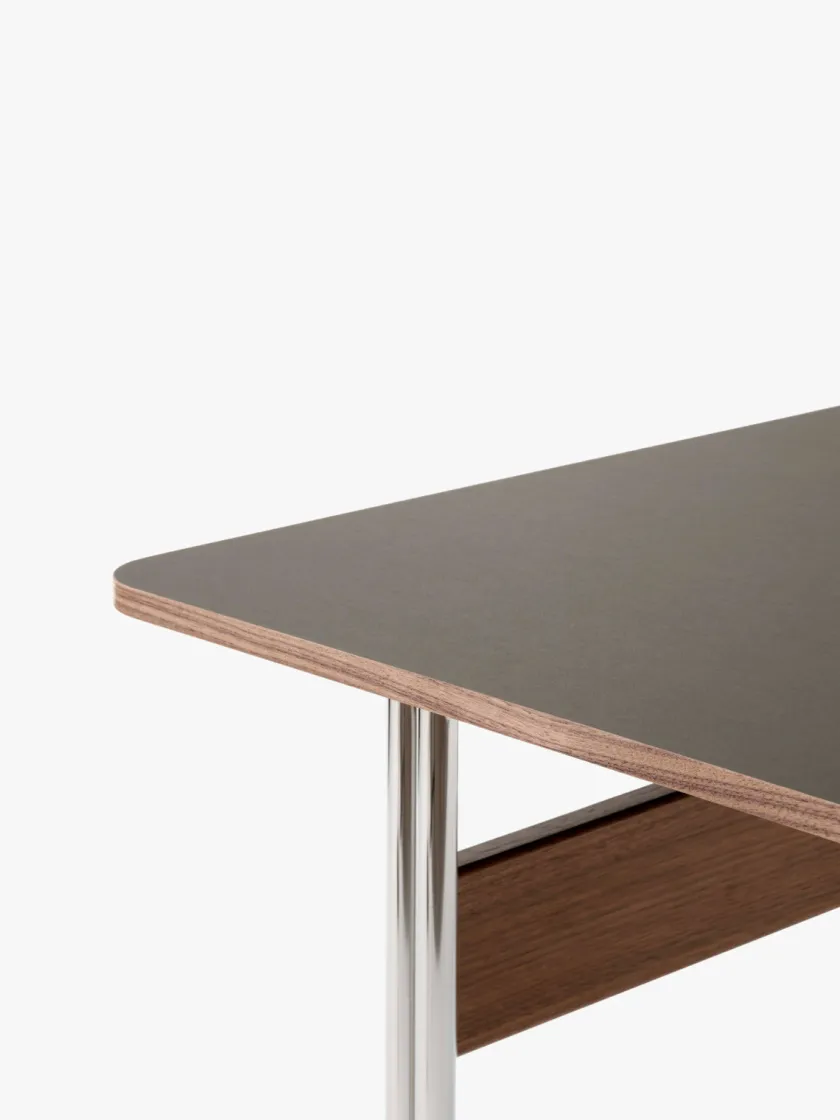 &Tradition Pavilion Skrivebord AV16 fra> Skriveborde