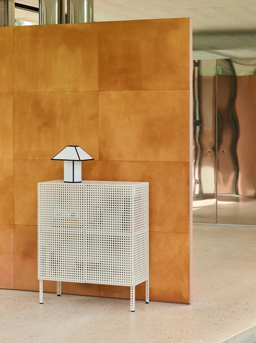 HAY Perforated Cabinet Floor, Large fra> Skænke