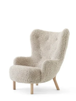 &Tradition Petra VB3 Chair, moonlight sheepskin/oak fra> Lænestole