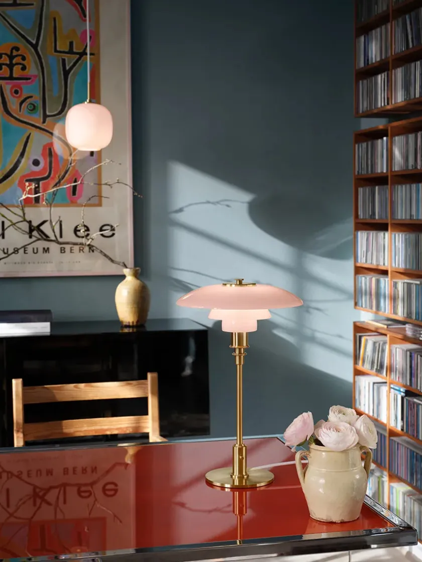 Louis Poulsen PH 3/2 Bordlampe, Aged Brass fra> Spots