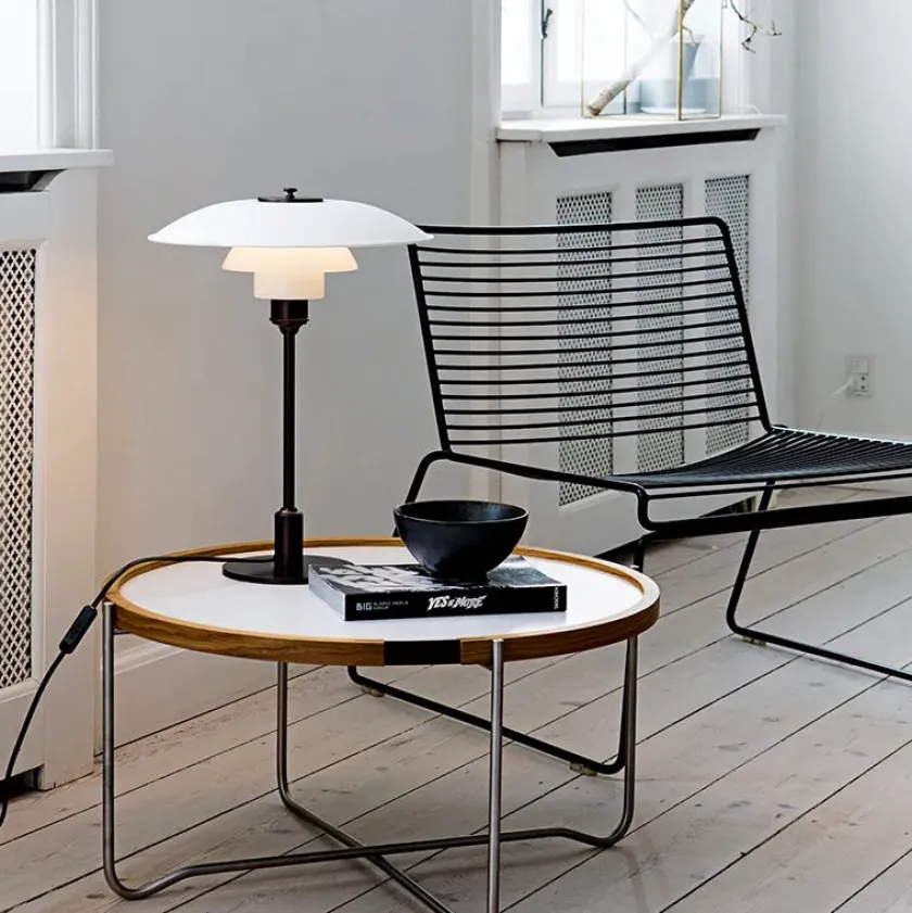 Louis Poulsen PH 3½-2½ Bordlampe, rød af Poul Henningsen> Spots