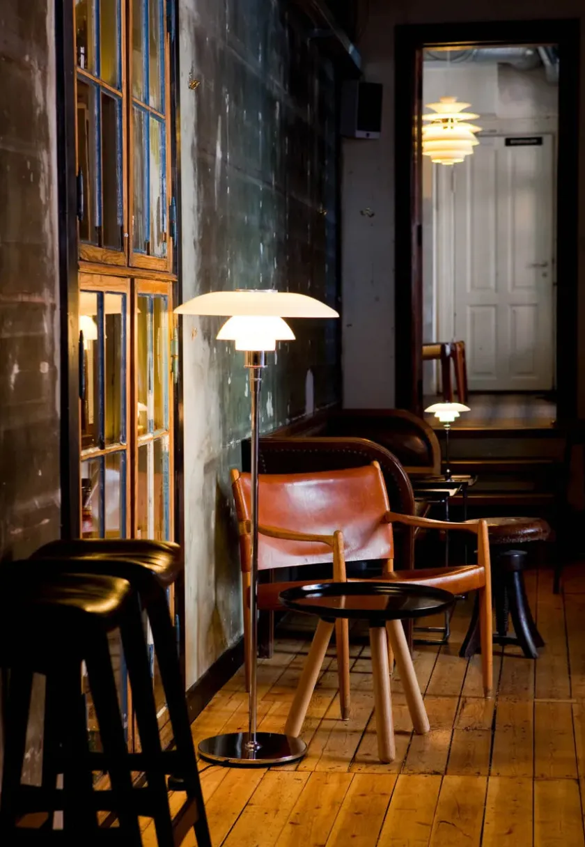 Louis Poulsen PH 4½-3½ Glas Gulvlampe fra> Gulvlamper|Spots