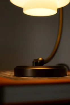 Louis Poulsen PH 2/2 Luna Bordlampe, Aged Brass fra><noscript><img width=