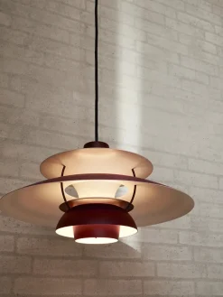 Louis Poulsen PH 5 Mini Pendant, Monochrome Burgundy af Poul Henningsen> Pendler|Spots