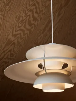 Louis Poulsen PH 5 Pendant, Monochrome Pale Pewter af Poul Henningsen> Spots|Pendler