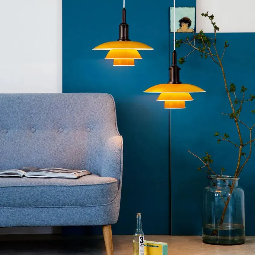 Louis Poulsen PH 3½-3 Pendel, rød af Poul Henningsen> Pendler|Spots