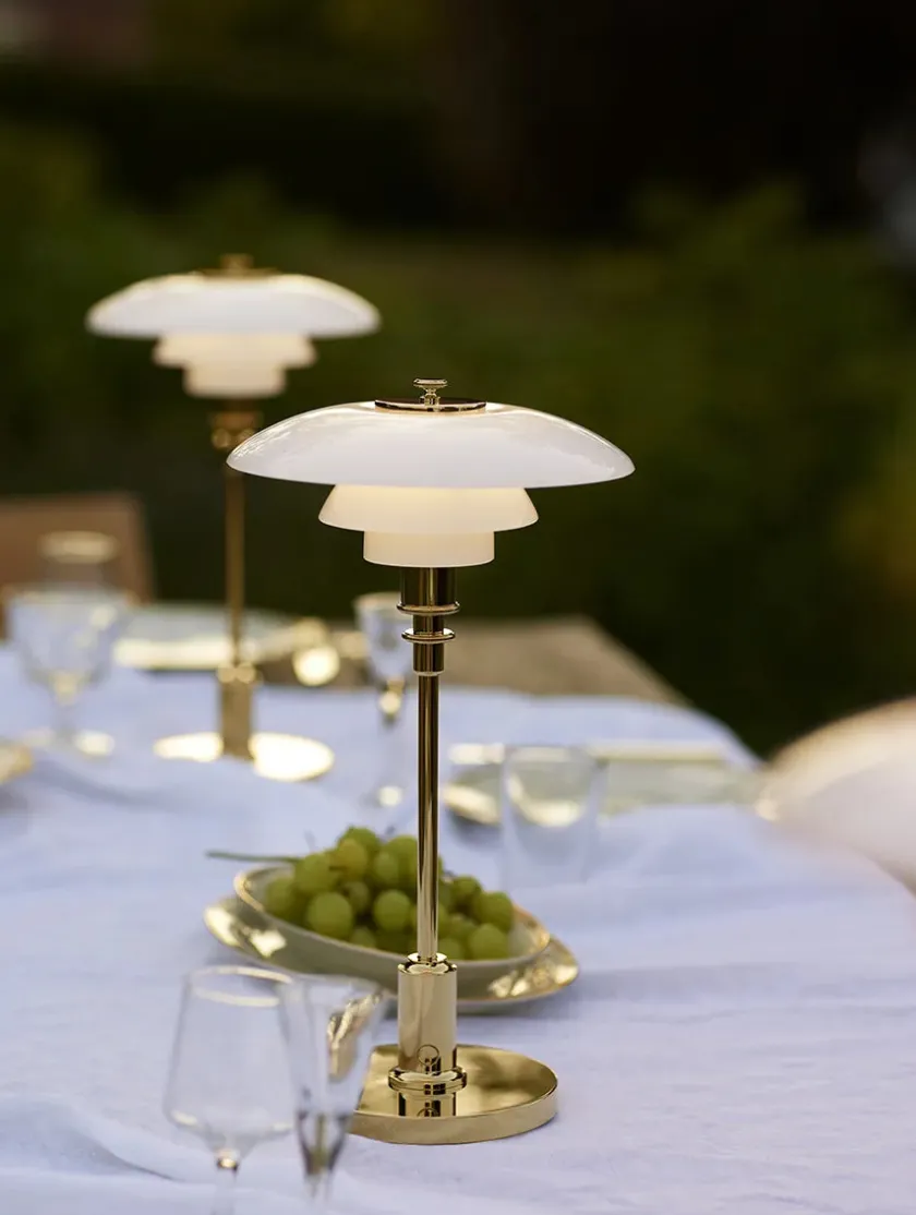 Louis Poulsen PH 2/1 Portable Bordlampe, krom fra> Portable Lamper|Skrivebordslamper
