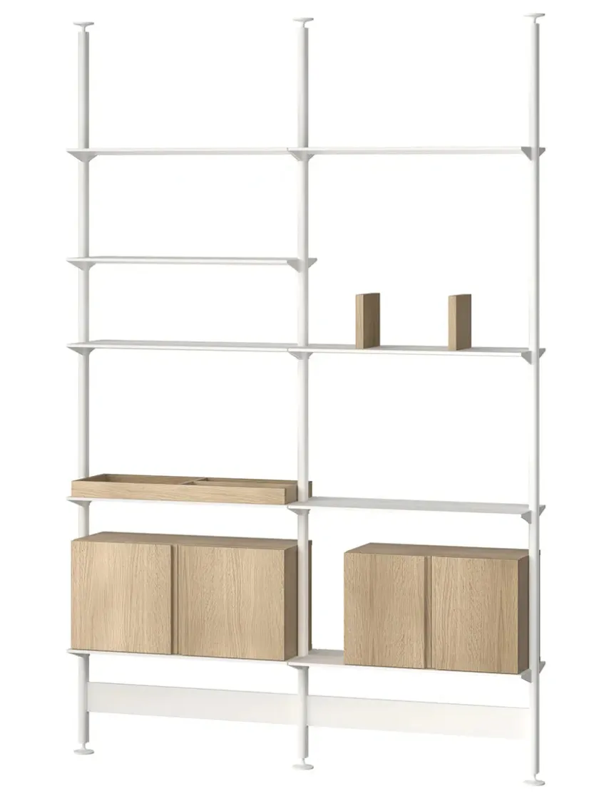 String Furniture Pira G2 Floor-to-Ceiling Shelving Bundle A fra String> Reolsystemer