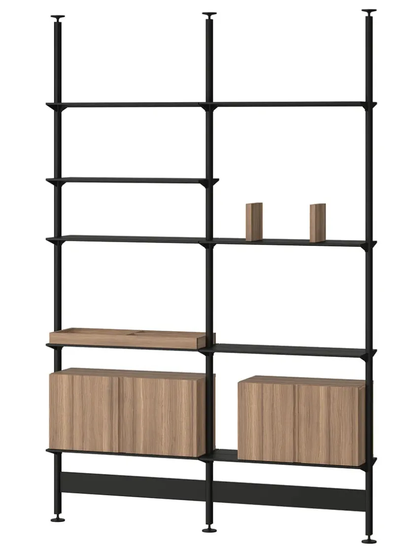 String Furniture Pira G2 Floor-to-Ceiling Shelving Bundle A fra String> Reolsystemer