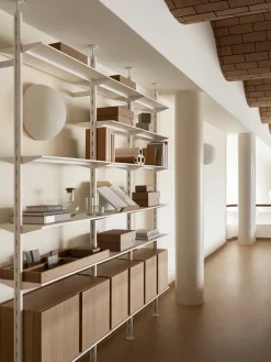 String Furniture Pira G2 Floor-to-Wall Shelving Bundle B fra String><noscript><img width=