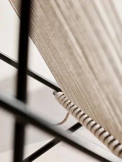 Fritz Hansen PK4 Loungestol i sort, stålstel af Poul Kjærholm><noscript><img width=