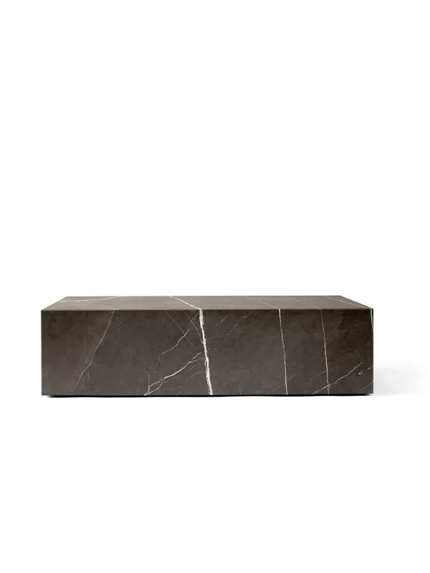 Audo Copenhagen Plinth Low, grey galaxy marble fra> Sofaborde