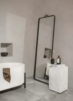 Audo Copenhagen Plinth Tall, grey galaxy marble fra><noscript><img width=