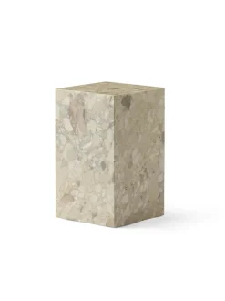 Audo Copenhagen Plinth Tall Sand Kunis Breccia marmor fra> Sideborde Og Små Borde