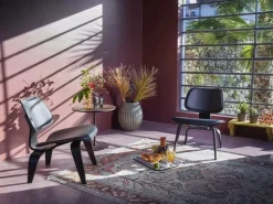 Vitra Plywood Group LCW, valnød fra> Loungestole|Lænestole