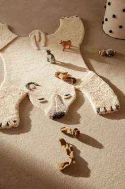 Ferm Living Polar Bear Tufted Rug fra> Gulvtæpper