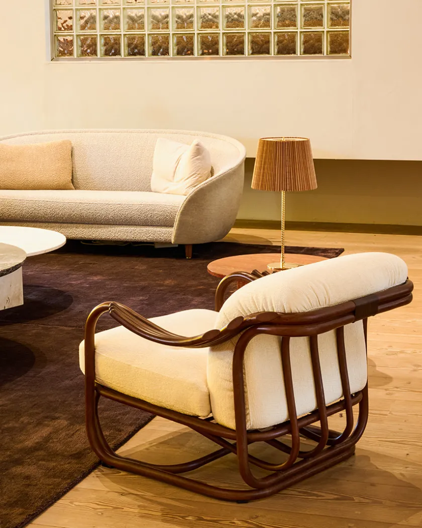 GUBI Poltrona Tria Lounge Chair fra> Lænestole